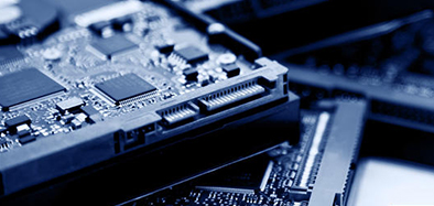 芯片短缺擾亂供應(yīng)鏈：上游急擴(kuò)產(chǎn)，下游“占座”求存